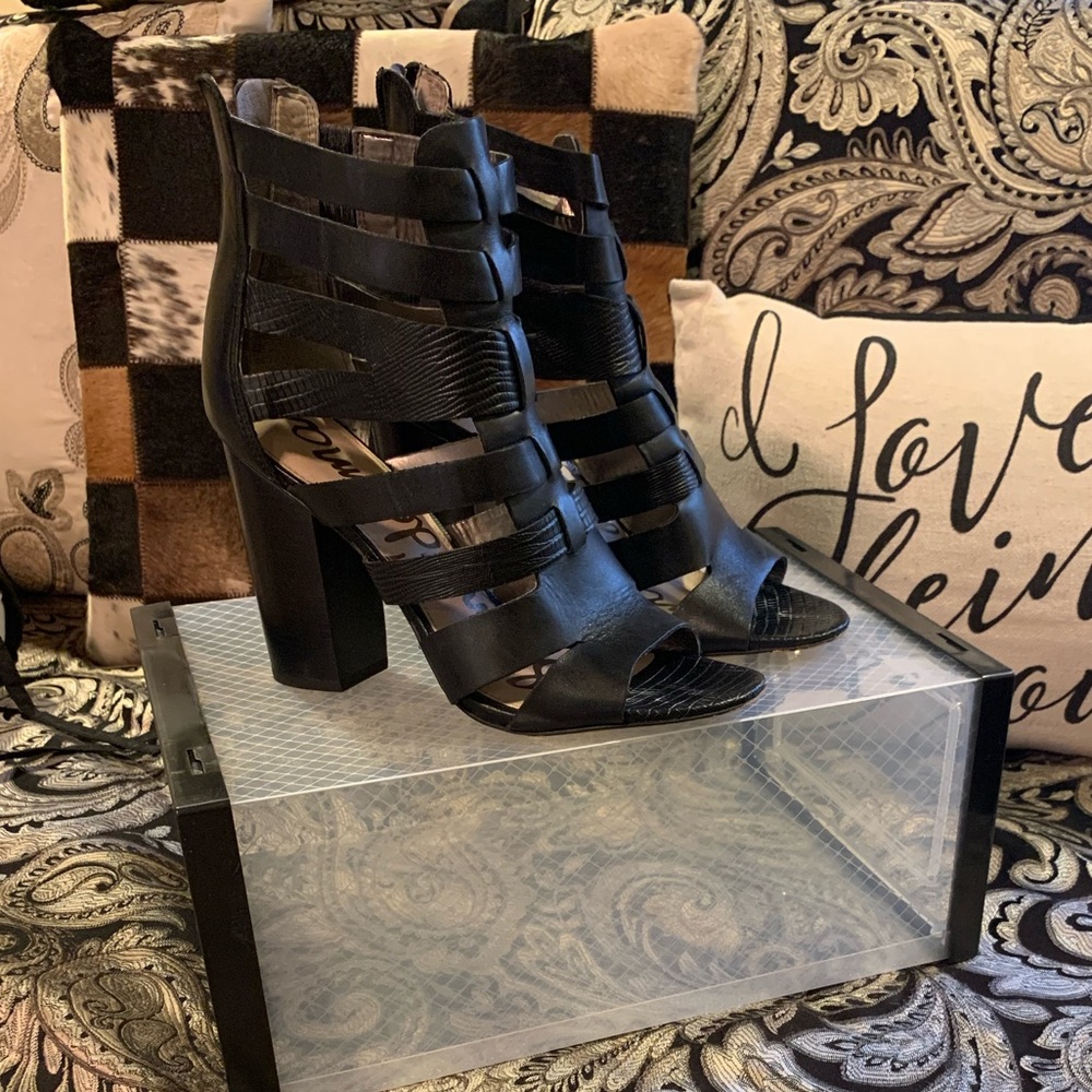 “Sam Edelman” chunky heel gladiator 3 inch sandals